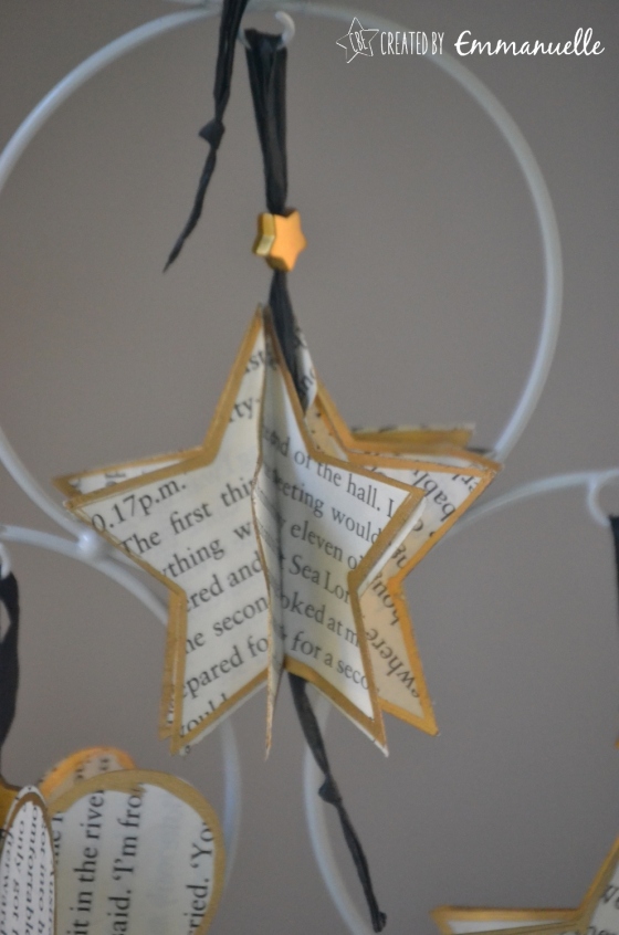 suspension en papier "étoiles et coeurs" Décembre 2015 | Created by Emmanuelle